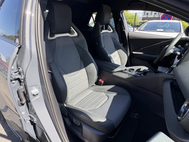 TOYOTA C-HR 1.8 Hybride 140 Collection  C HR HYBRIDE NG HYBRIDE 140 COLLECTION PANO MY26