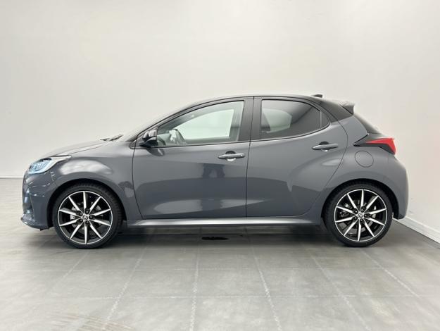 TOYOTA Yaris 130h GR SPORT  
