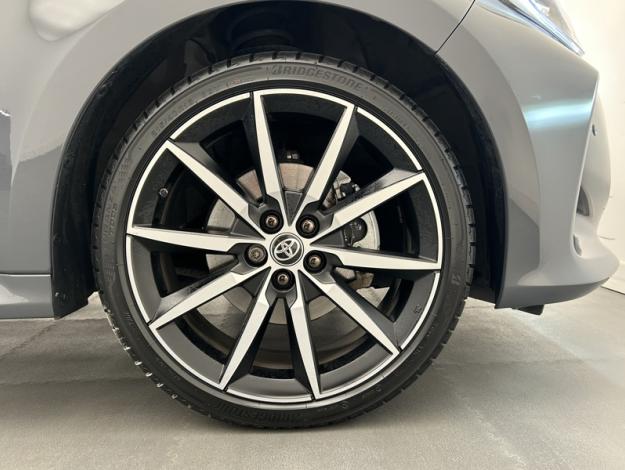 TOYOTA Yaris 130h GR SPORT  