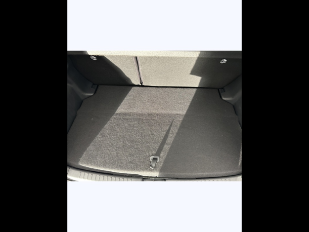 TOYOTA Yaris 130h GR SPORT  
