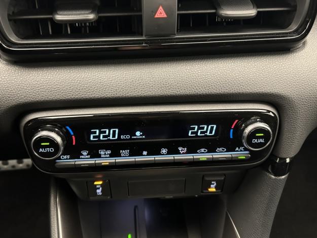 TOYOTA Yaris 130h GR SPORT  