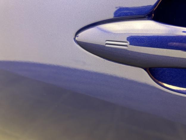 TOYOTA Yaris 116h Design  