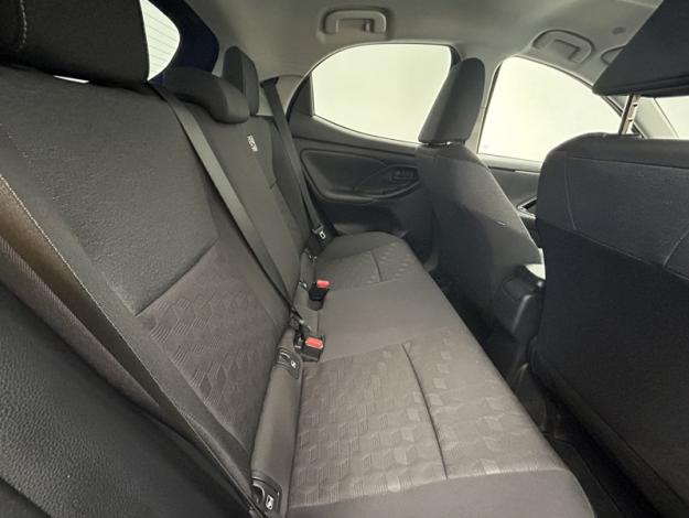 TOYOTA Yaris 116h Design  