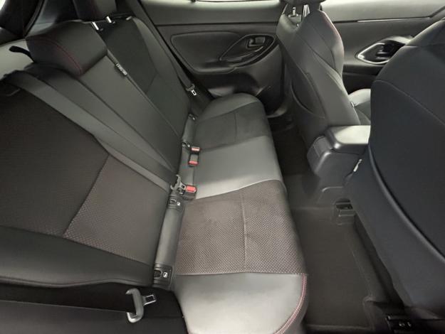 TOYOTA Yaris Cross 1.5 130H GR SPORT   PACK TECHNO 