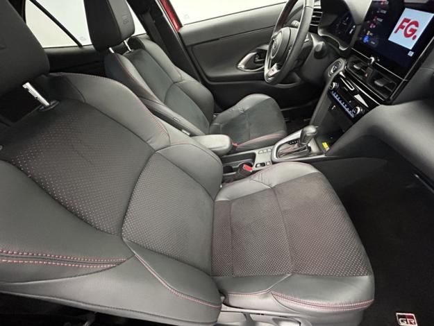 TOYOTA Yaris Cross 1.5 130H GR SPORT   PACK TECHNO 
