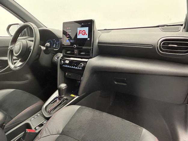 TOYOTA Yaris Cross 1.5 130H GR SPORT   PACK TECHNO 