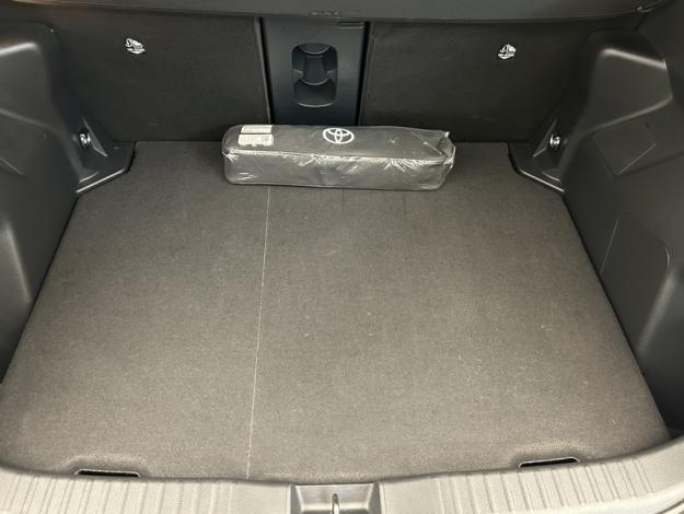 TOYOTA Yaris Cross 1.5 130H DESIGN   PACK CARGO 