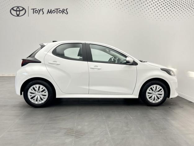 TOYOTA Yaris 116h Dynamic  