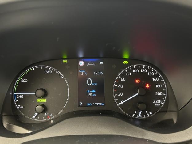 TOYOTA Yaris 116h Dynamic  