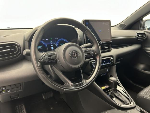 TOYOTA Yaris 130h Collection  