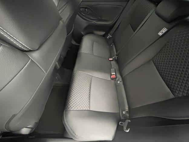 TOYOTA Yaris 130h Collection  