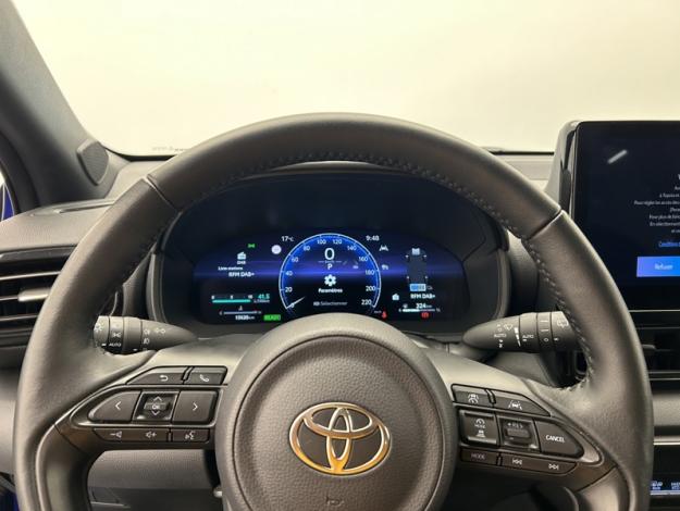 TOYOTA Yaris 130h Collection  