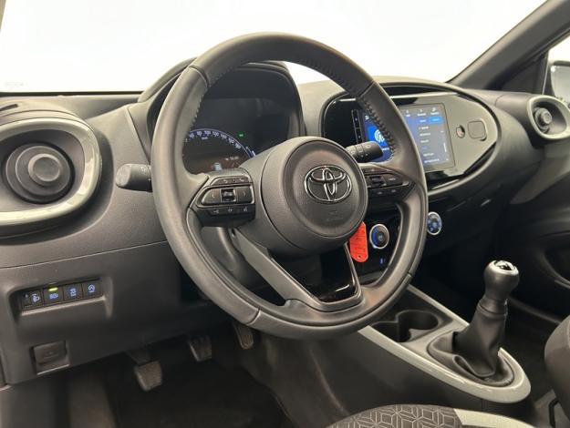 TOYOTA Aygo X 1.0 VVT-i 72 Design  