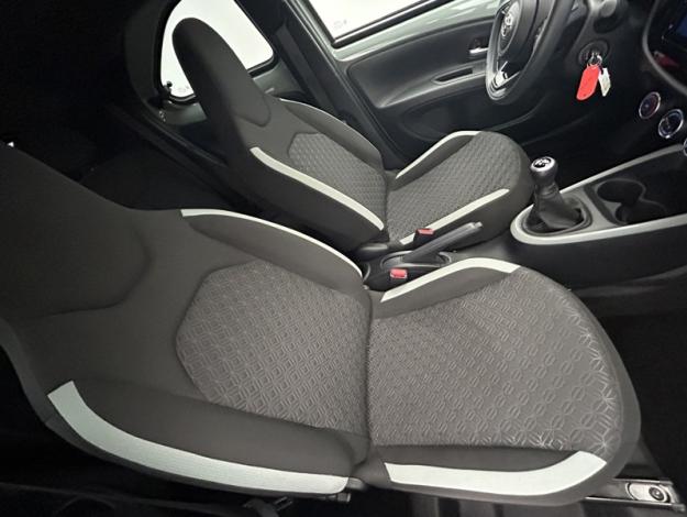 TOYOTA Aygo X 1.0 VVT-i 72 Design  