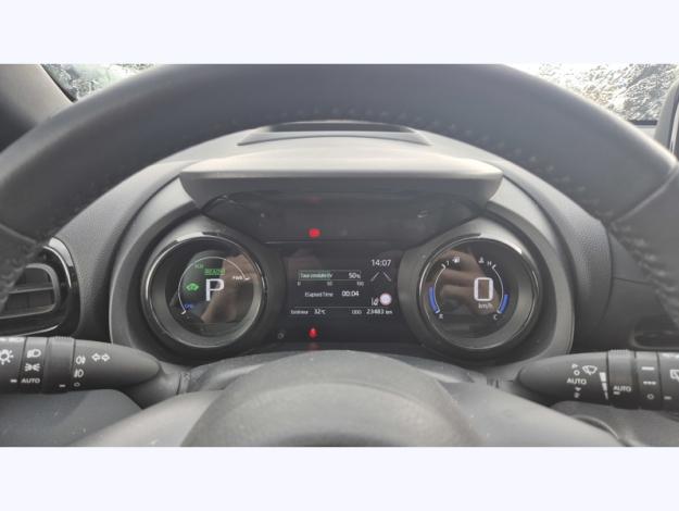 TOYOTA Yaris Hybride 116h Collection  