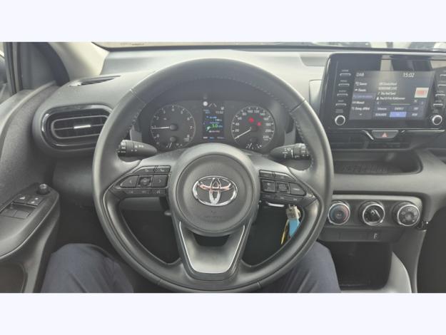 TOYOTA Yaris 70 VVT-i Dynamic  