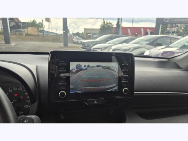 TOYOTA Yaris 70 VVT-i Dynamic  