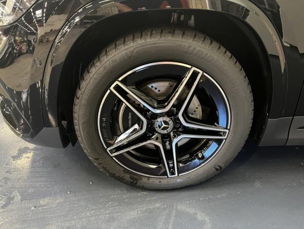 MERCEDES-BENZ GLA 200 d AMG Line  GLA 200 d AMG Line