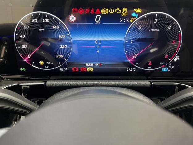 MERCEDES-BENZ GLA 200 d AMG Line  GLA 200 d AMG Line