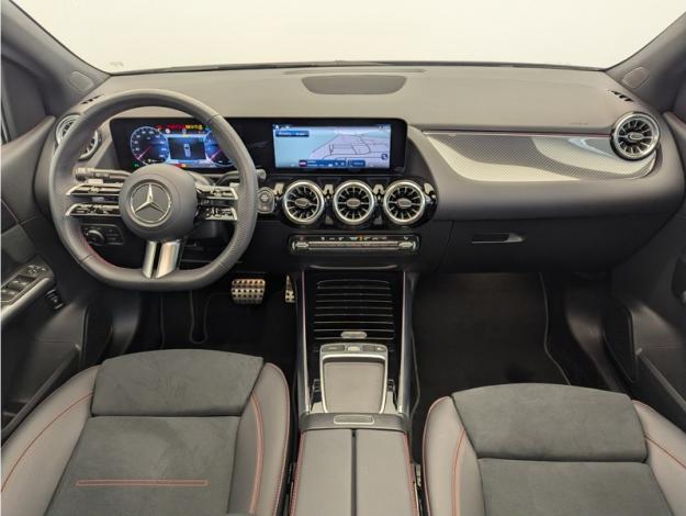 MERCEDES-BENZ Classe B 200 AMG Line  