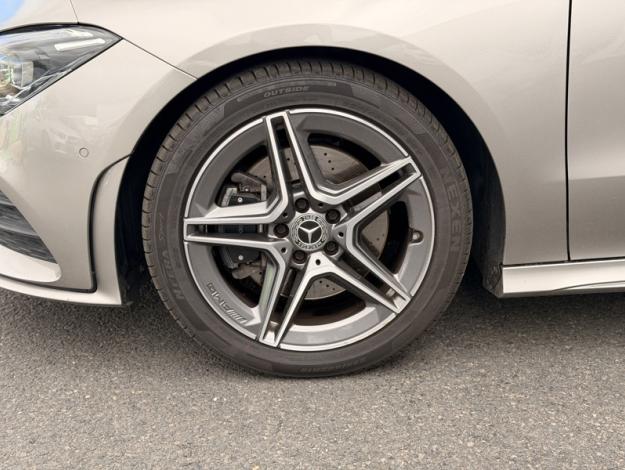 MERCEDES-BENZ CLA Coupé CLA 220 d Coupé AMG Line  