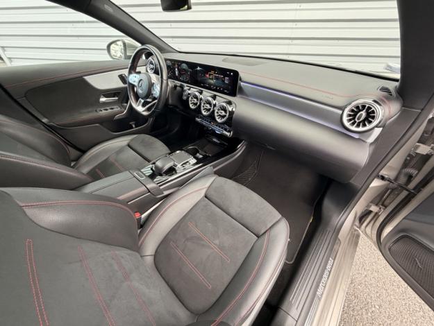 MERCEDES-BENZ CLA Coupé CLA 220 d Coupé AMG Line  