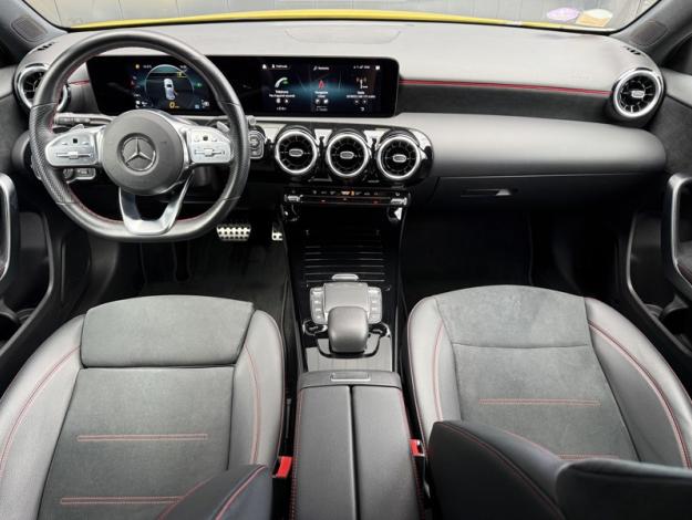 MERCEDES-BENZ Classe A 180 AMG Line  Classe A 180 AMG Line
