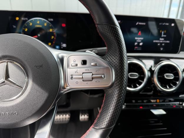 MERCEDES-BENZ Classe A 180 AMG Line  Classe A 180 AMG Line