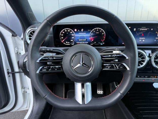 MERCEDES-BENZ Classe A 200 AMG Line  