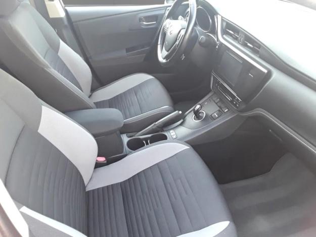 TOYOTA Auris Touring Sports 1.8 HYBRID 136 CVT AUTO TECHNOLINE  
