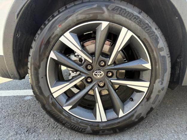 TOYOTA C-HR 1.8 Hybride 140 Graphic  C HR HYBRIDE NG HYBRIDE 140 GRAPHIC MY26
