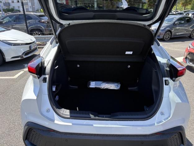 TOYOTA C-HR 1.8 Hybride 140 Graphic  C HR HYBRIDE NG HYBRIDE 140 GRAPHIC MY26