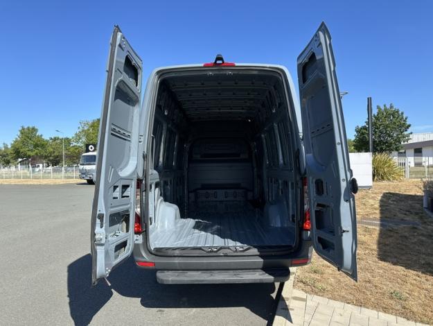 MERCEDES-BENZ Sprinter 317 CDI Fourgon Toit sureleve Long  