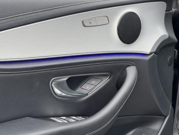 MERCEDES-BENZ E 200 d Break AMG Line  