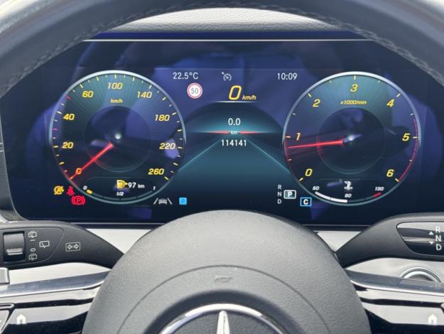 MERCEDES-BENZ E 200 d Break AMG Line  