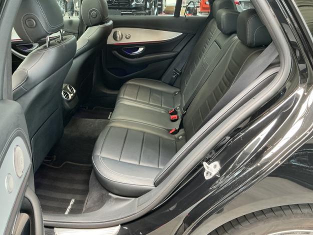 MERCEDES-BENZ E 300 de Break AMG Pack Night Toit Pano  