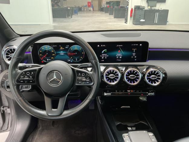 MERCEDES-BENZ A 180 d Luxury Line  