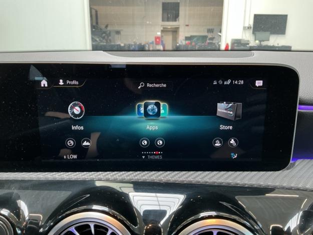 MERCEDES-BENZ A 180 d Luxury Line  