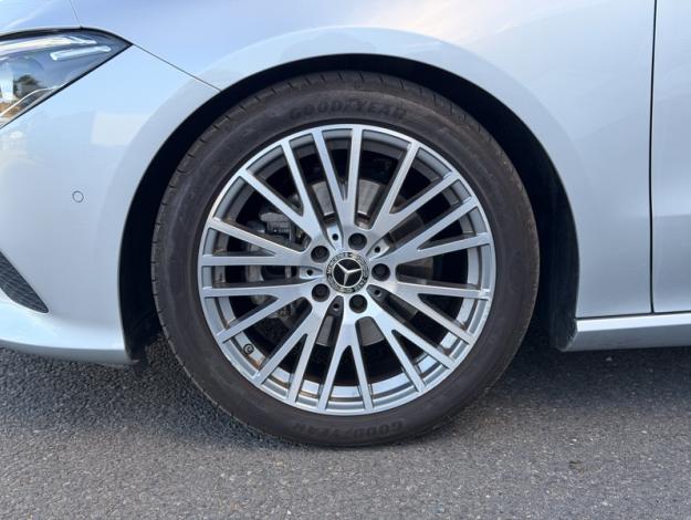 MERCEDES-BENZ CLA Shooting Brake CLA 200 d Shooting Brake Business Line  