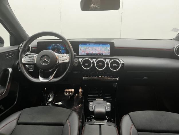 MERCEDES-BENZ Classe A A 200 Compacte  