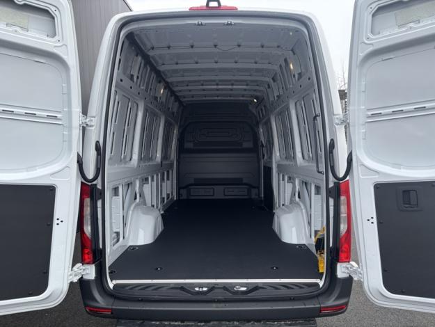 MERCEDES-BENZ eSprinter 420 FG 43 4,0t PRO  