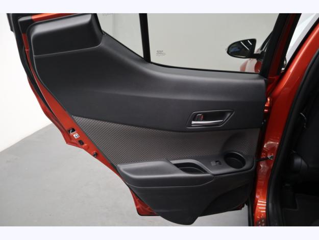 TOYOTA C-HR 2.0 Hybride 184 Distinctive MY20  