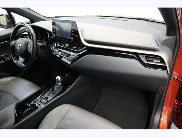 TOYOTA C-HR 2.0 Hybride 184 Distinctive MY20  