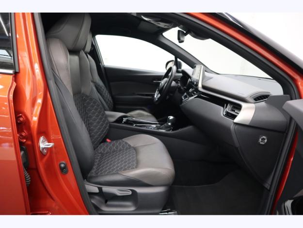 TOYOTA C-HR 2.0 Hybride 184 Distinctive MY20  