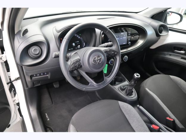 TOYOTA Aygo X 1.0 VVT-i 72 Dynamic MY23  
