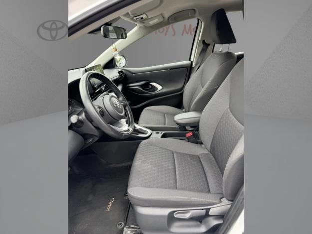 TOYOTA Yaris 116h Dynamic  