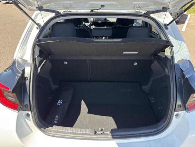 TOYOTA Yaris Hybride 116h Design  