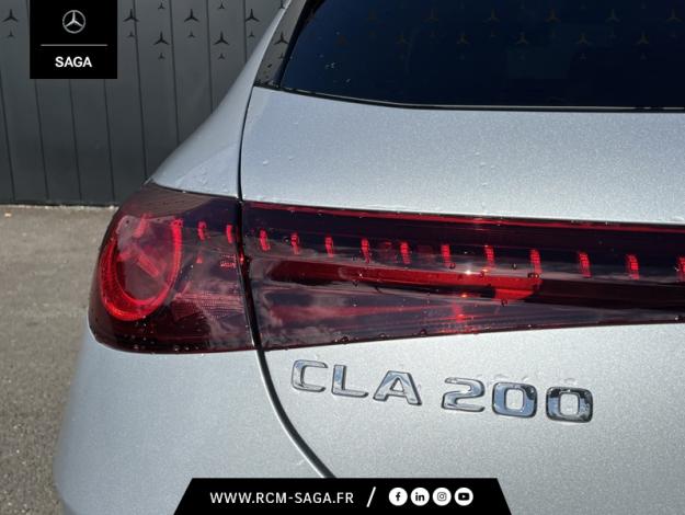 MERCEDES-BENZ CLA Shooting Brake 200 AMG Line   CLA Shooting Brake 200 AMG Line