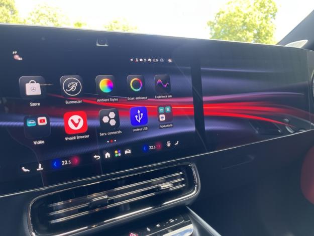MERCEDES-BENZ CLA Shooting Brake 200 AMG Line   CLA Shooting Brake 200 AMG Line