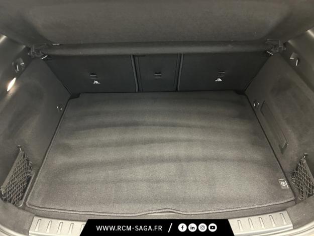 MERCEDES-BENZ GLA 200 AMG Line  